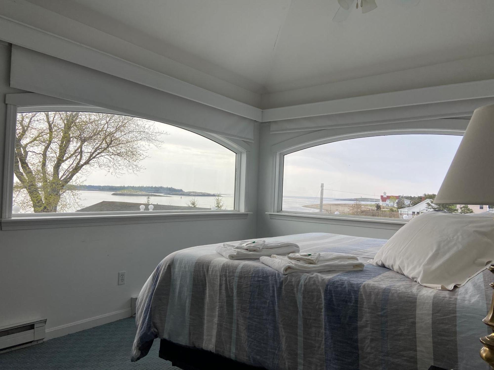Spinneys Guesthouse & Beach Cottages Phippsburg Eksteriør billede