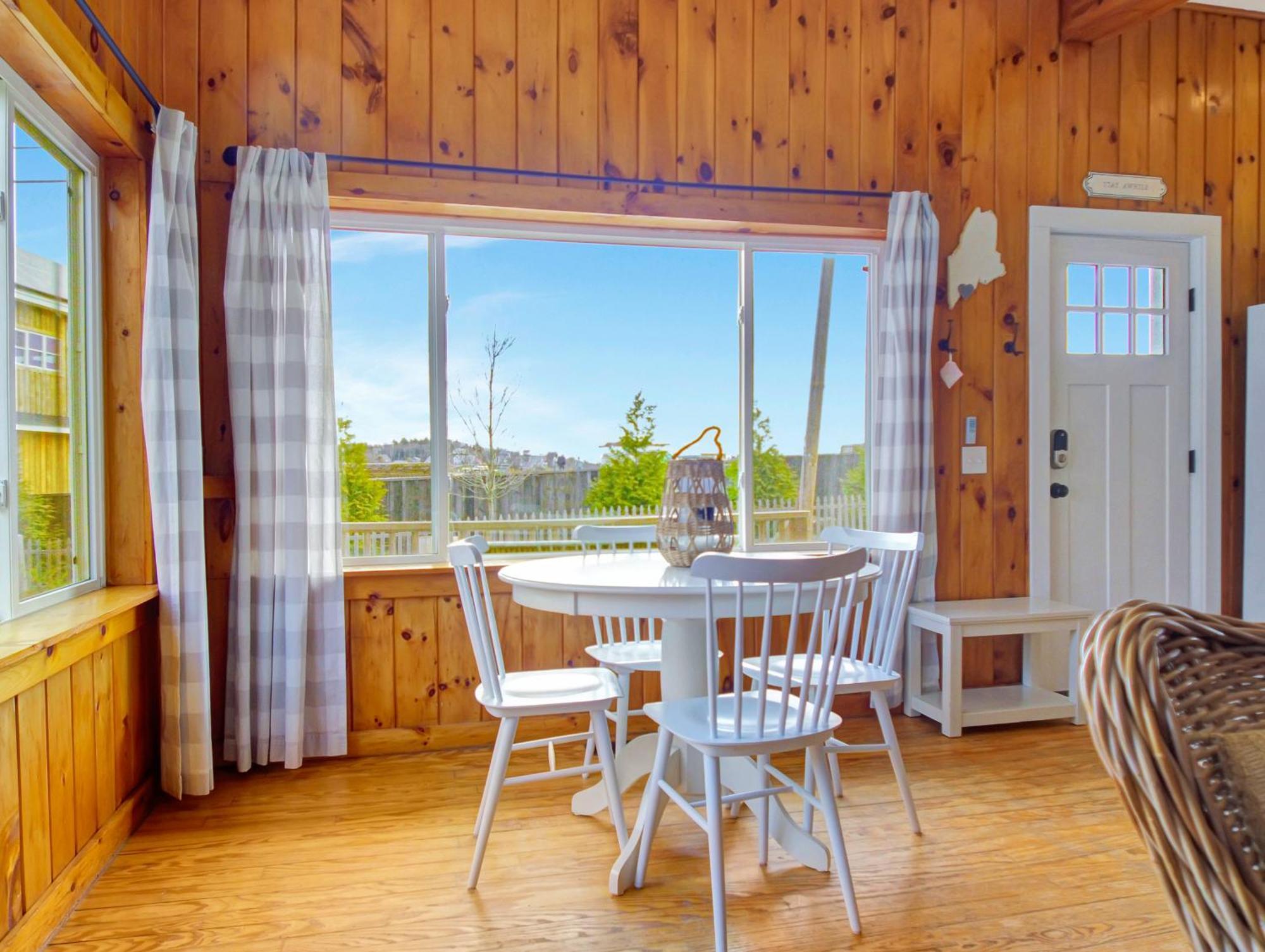 Spinneys Guesthouse & Beach Cottages Phippsburg Eksteriør billede
