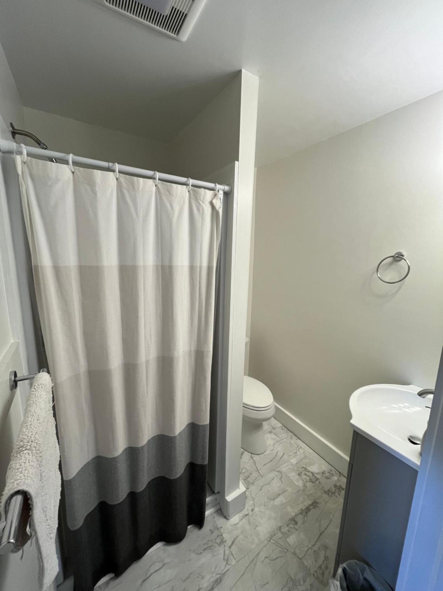 Spinneys Guesthouse & Beach Cottages Phippsburg Eksteriør billede