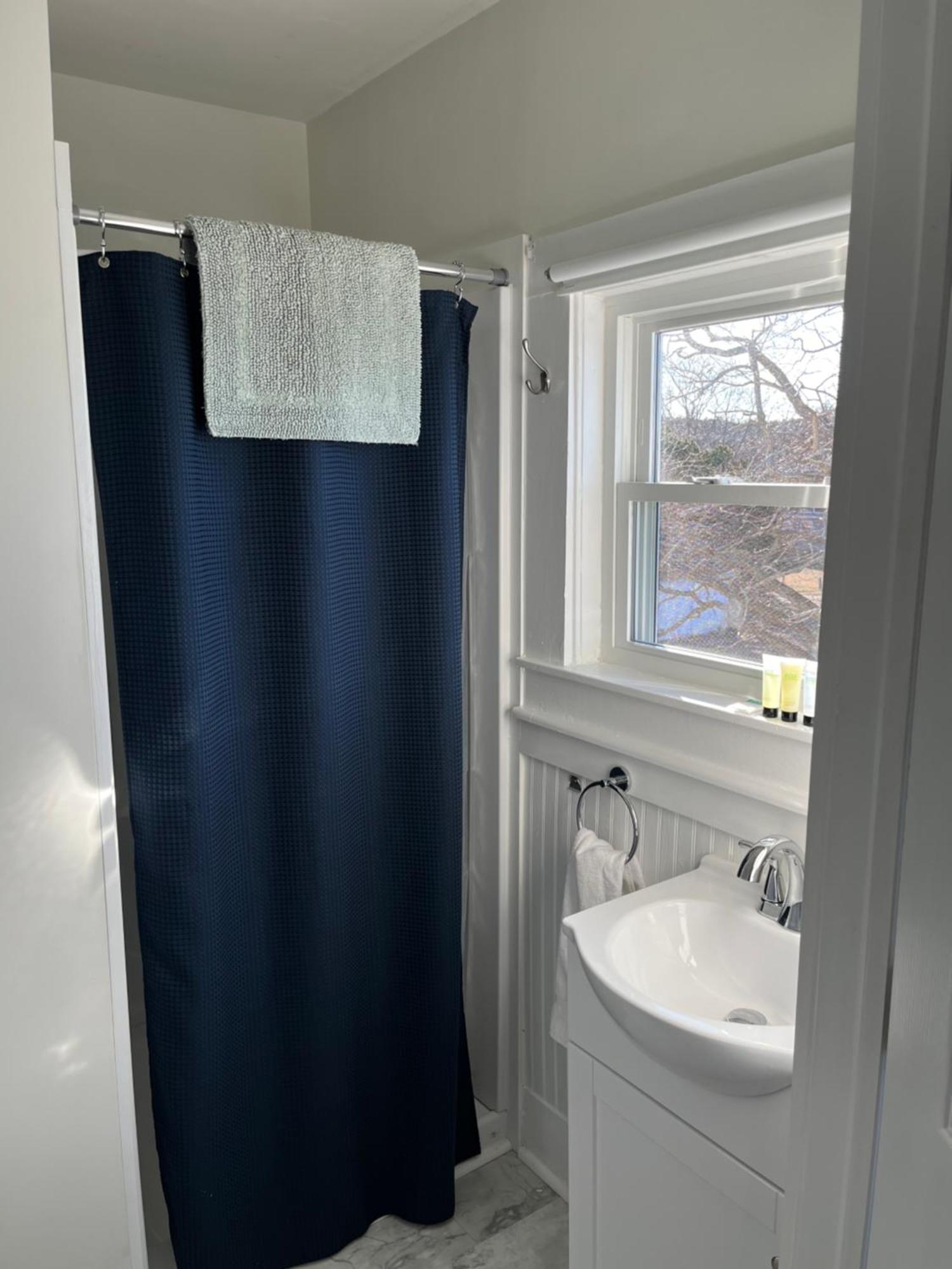Spinneys Guesthouse & Beach Cottages Phippsburg Eksteriør billede